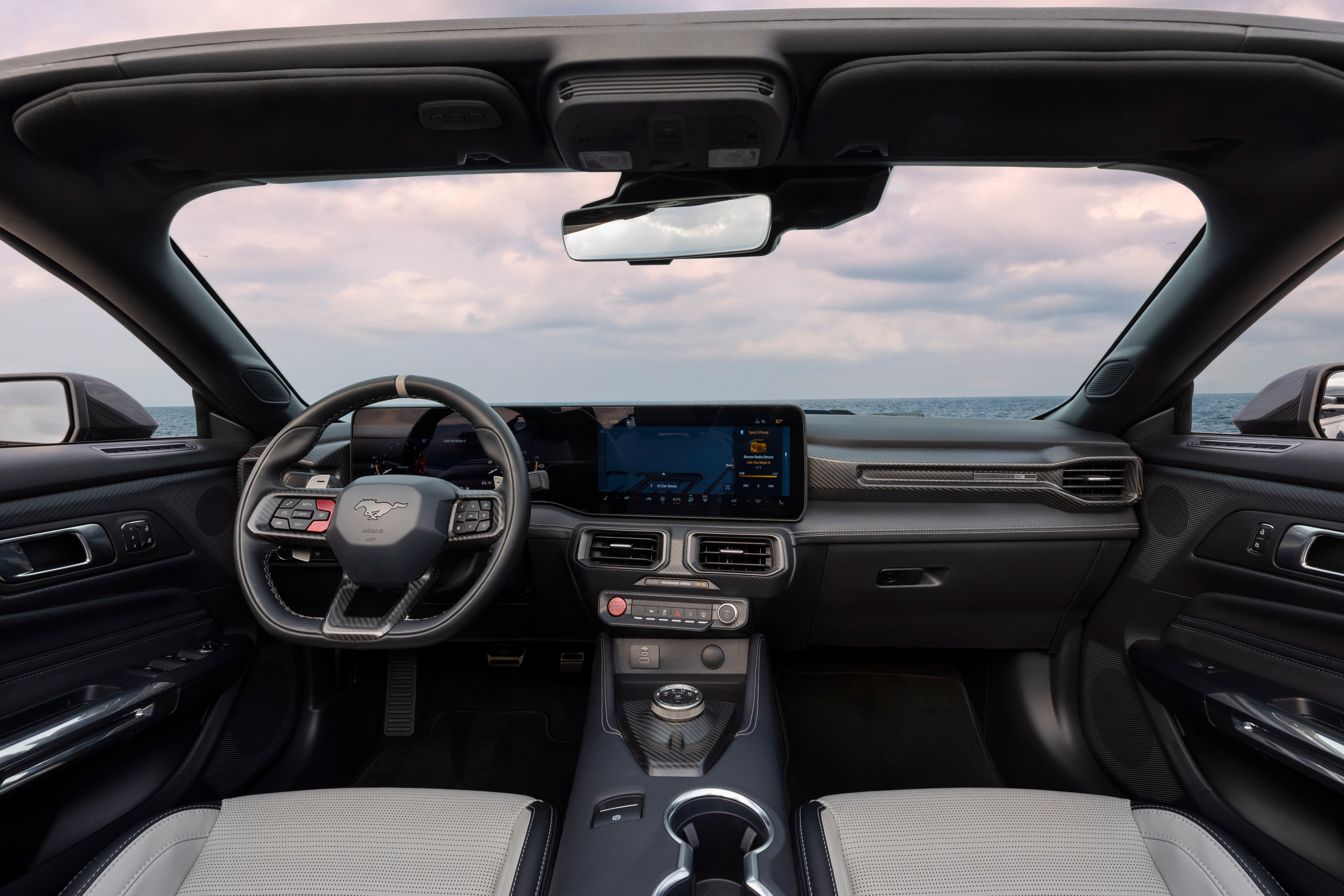SMALL_Ford_Mustang_Dark_Horse_SC_Convertible_5_31